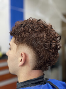 Cortes de Cabello Rizado: Los Mejores Estilos para Hombres